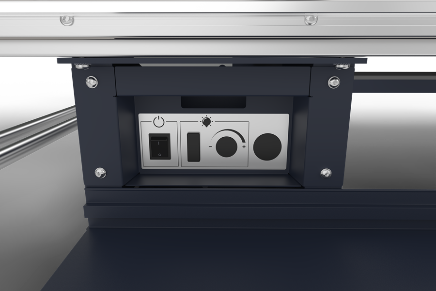 RR ONE - närbild panel.png